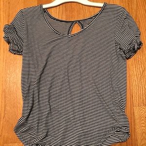 Black and white striped Tee